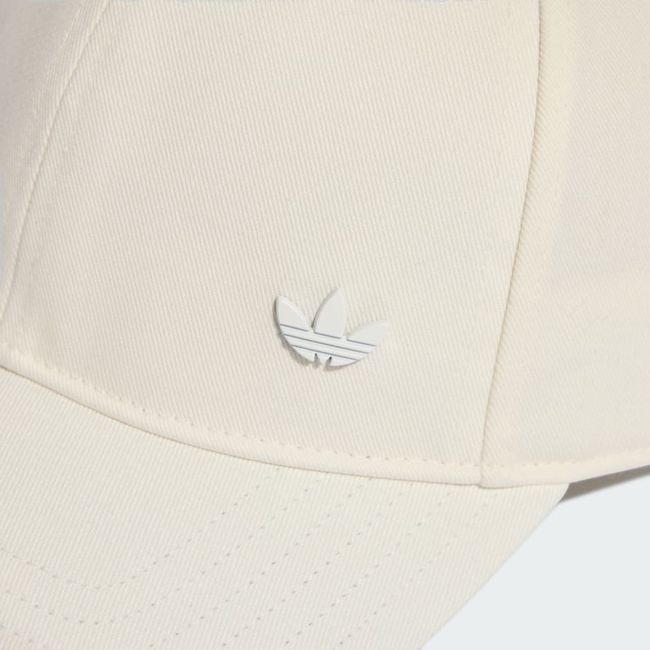 Everyday Icons Cap With Tonal Metal Trefoil