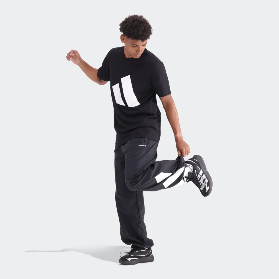 Essentials Big Logo Tee