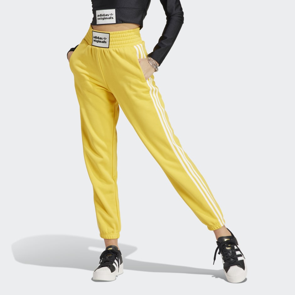 Gelukkig Ontcijferen stilte Women's Clothing - High Waist Sweat Pants - Gold | adidas Oman