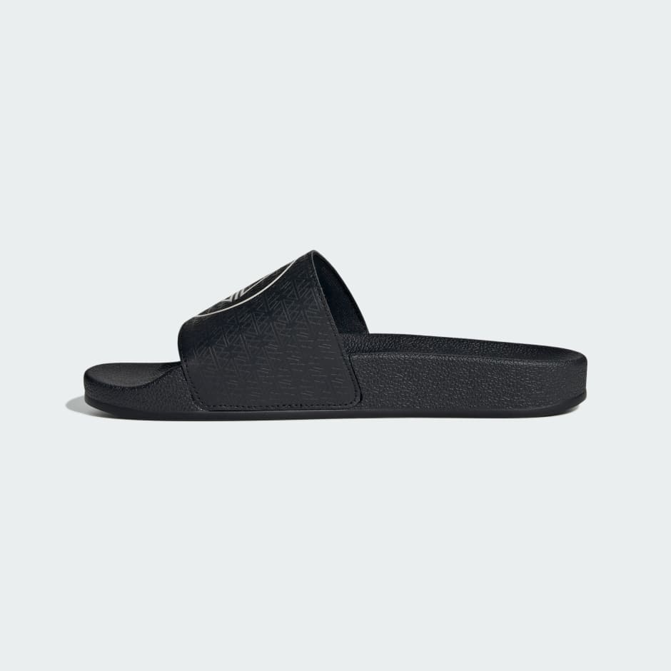 Adilette Slides