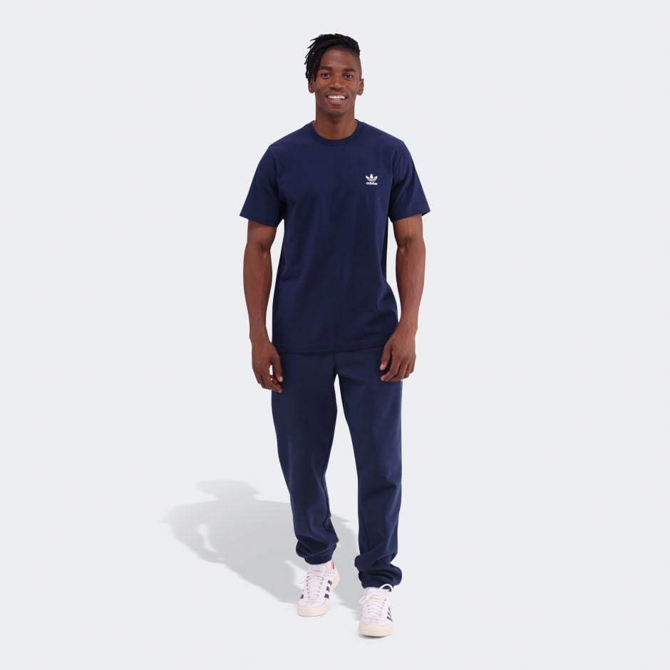 Trefoil Essentials Tee