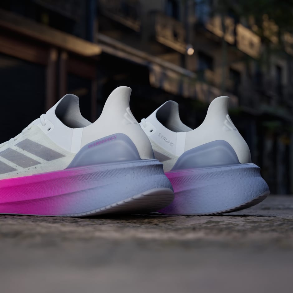 Pantofi sport Ultraboost 5 Strung
