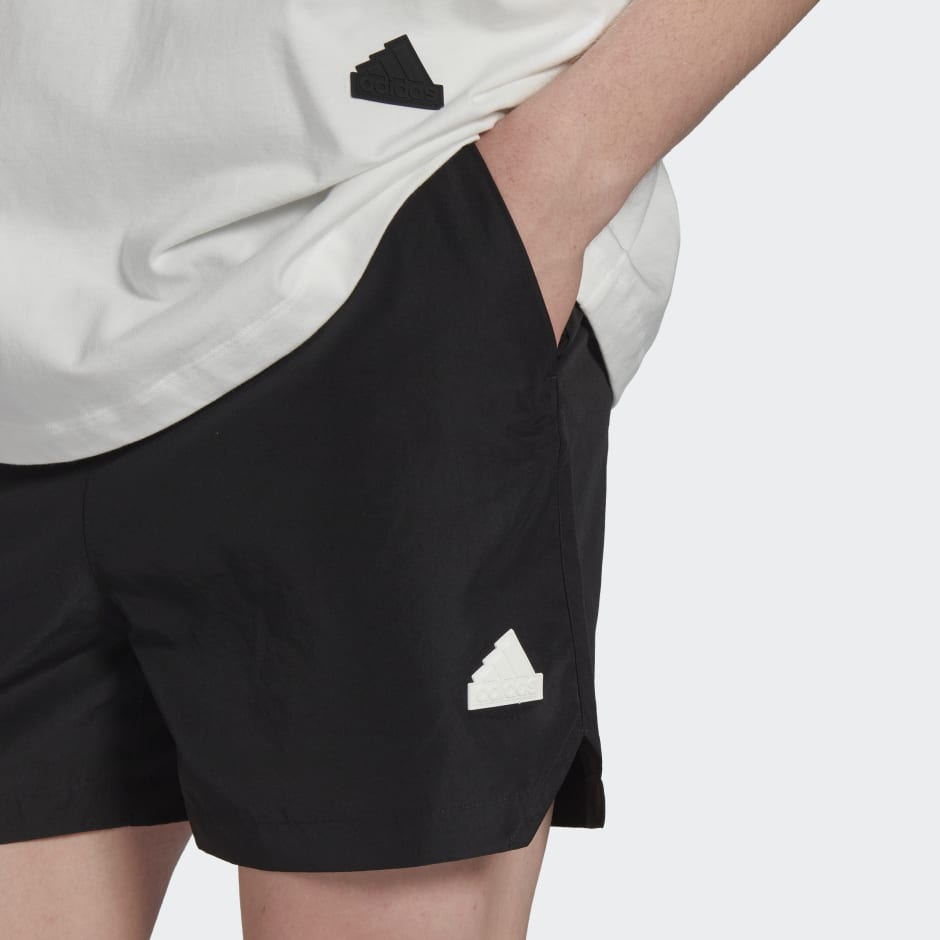 Shorts Tech
