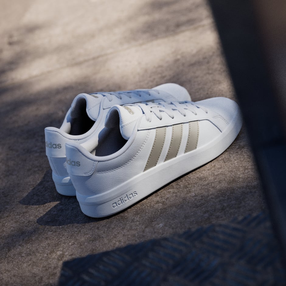 حذاء GRAND COURT BASE 3.0