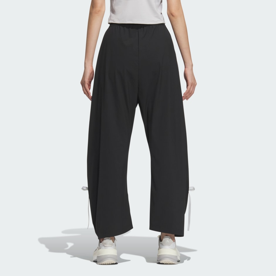 【ADIDAS】Oversized Woven Pants★追跡可 adidas Teamgeist Adicolor Oversized Woven Track Pant - Black