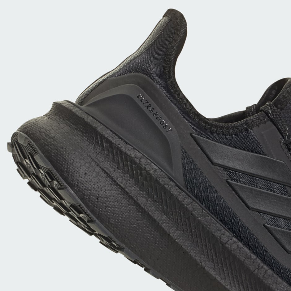 ULTRABOOST 5 GTX