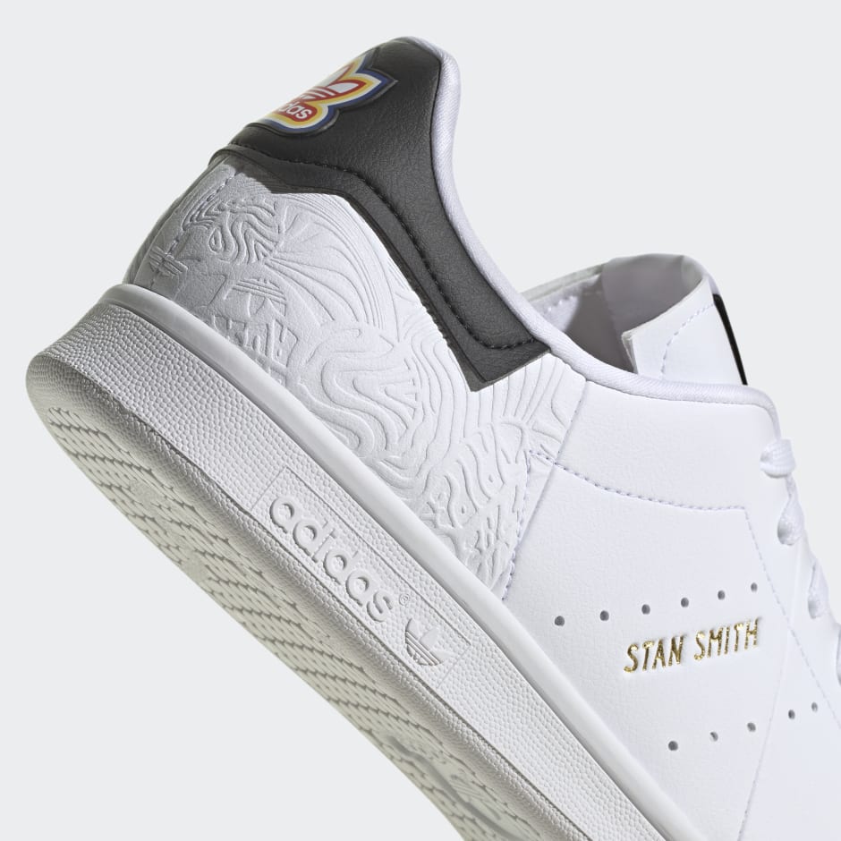 stan smith 23 scratch