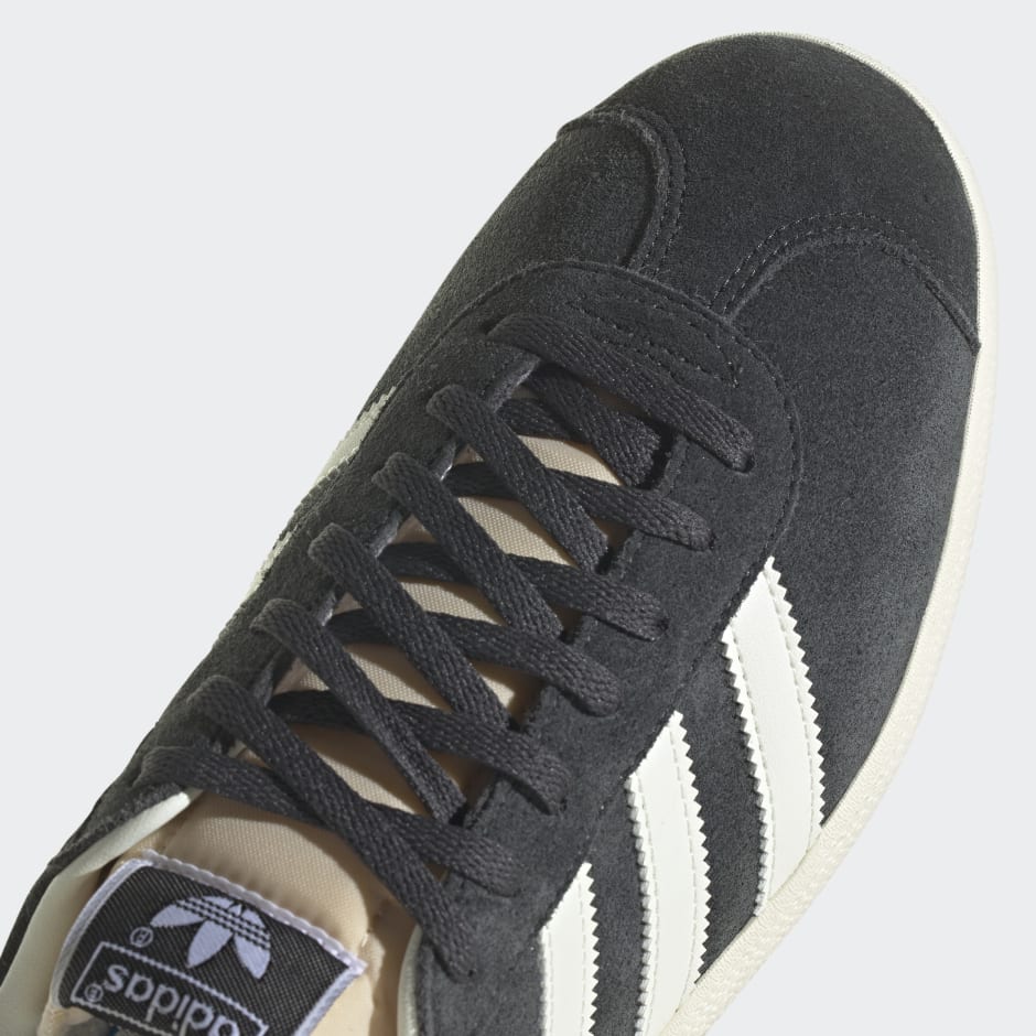 adidas Gazelle Shoes - Grey #SatelliteStompers | adidas UAE