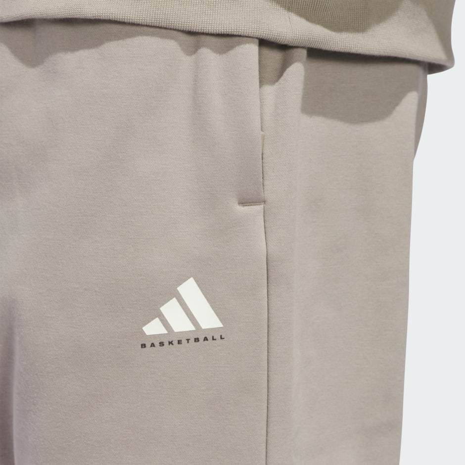 adidas Basketball Fleece Joggers (Gender Neutral)
