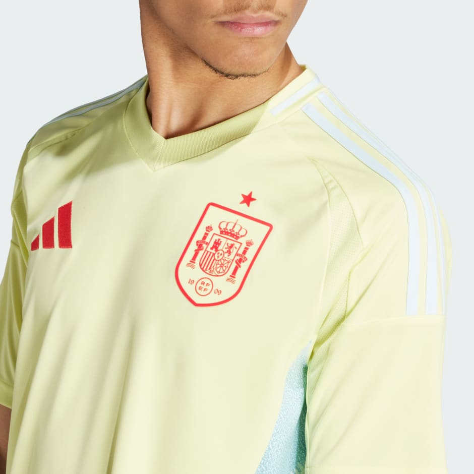 Spain 24 Away Jersey