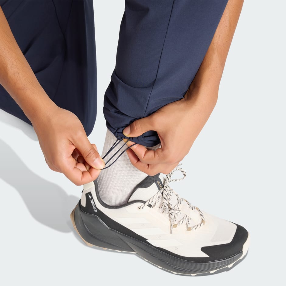 Rastezljive hlače Multi Essentials