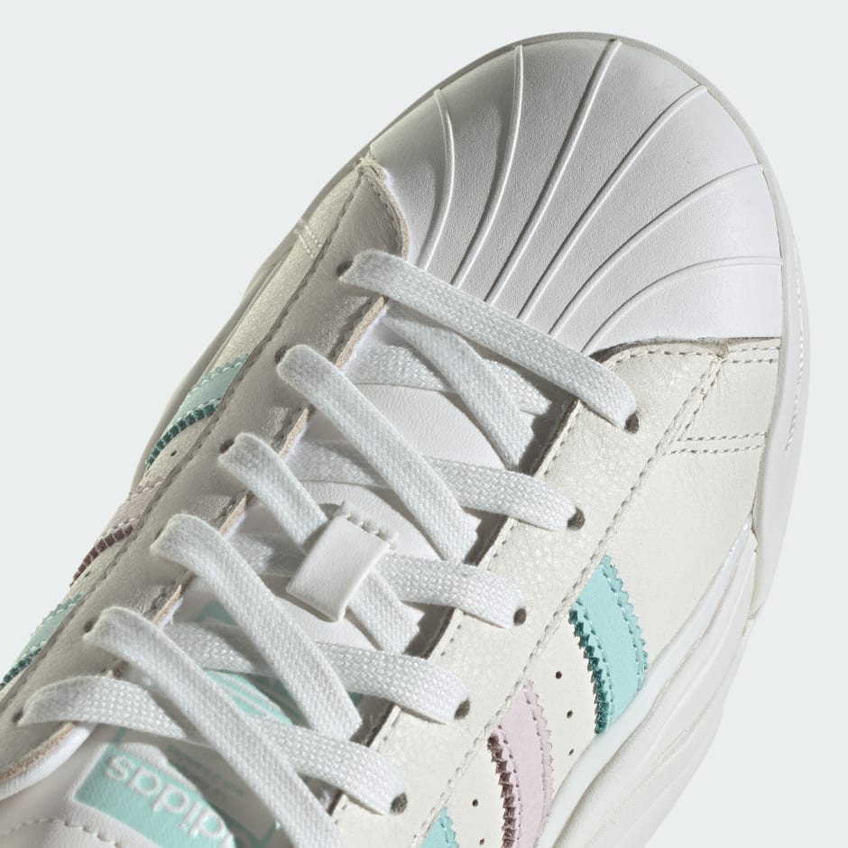 adidas Originals Superstar Trainers - White/Green