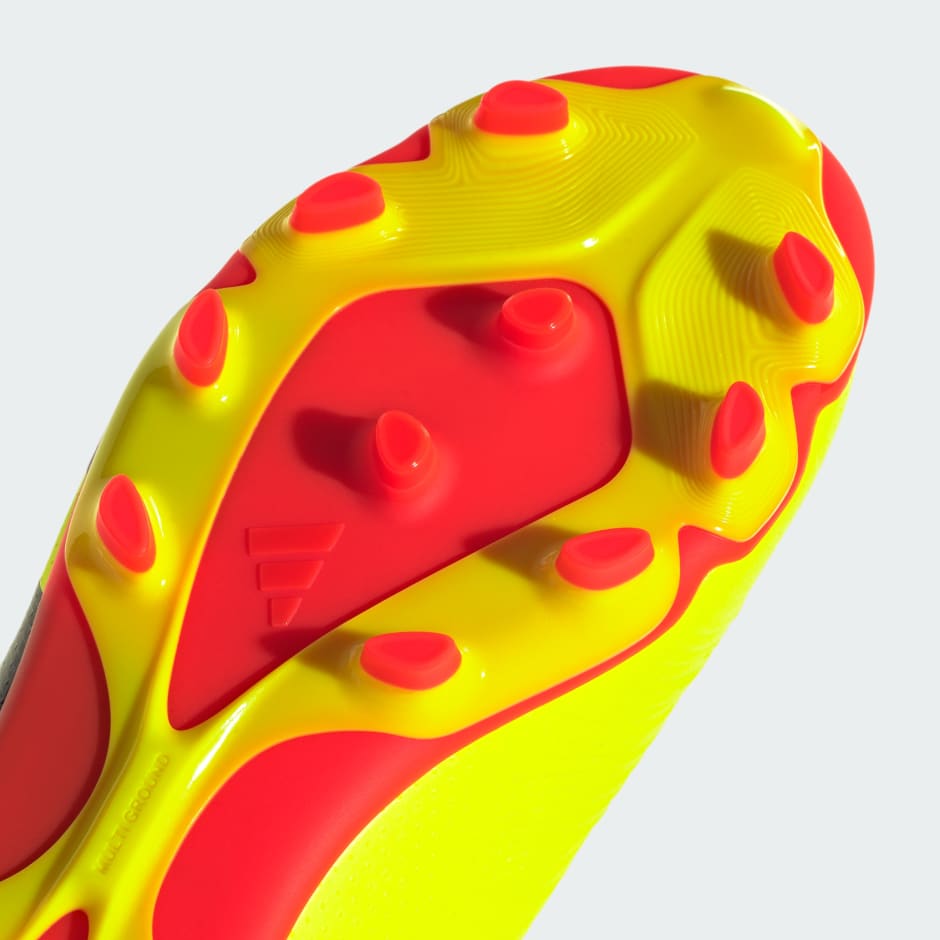 Predator 24 League Low Multi-Ground Boots