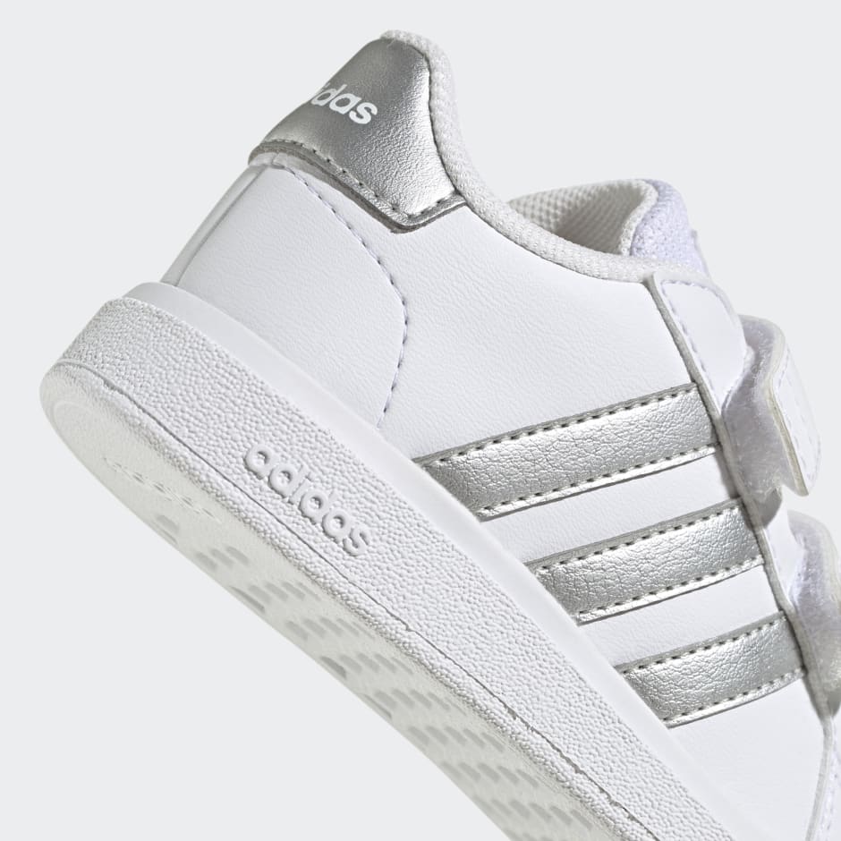 Grand Court Lifestyle Hook and Loop Shoes