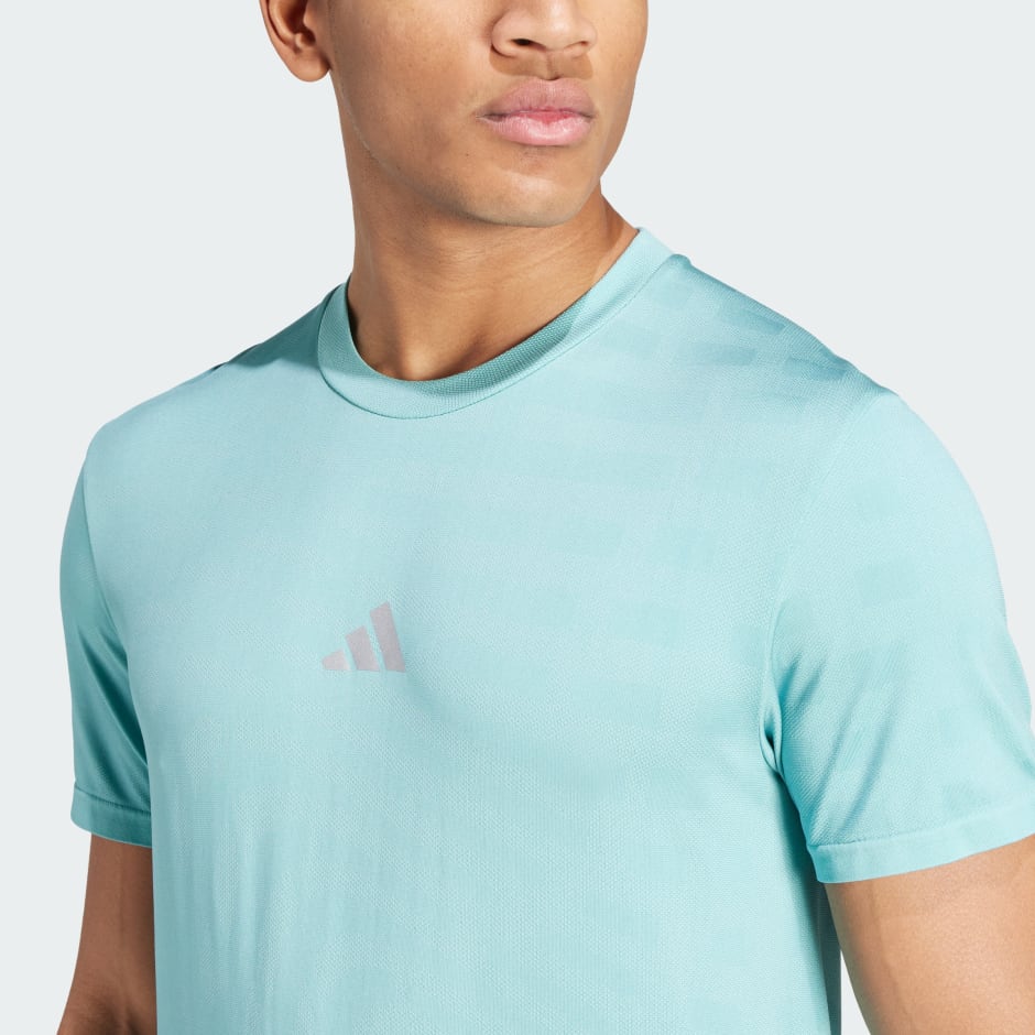 Gym+ Training Seamless Tee