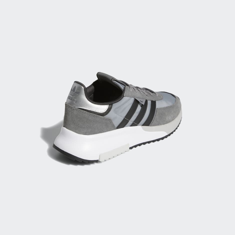 Retropy F2 Shoes