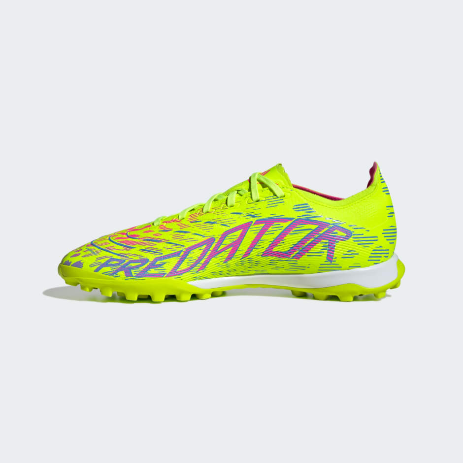 Predator League Turf Boots
