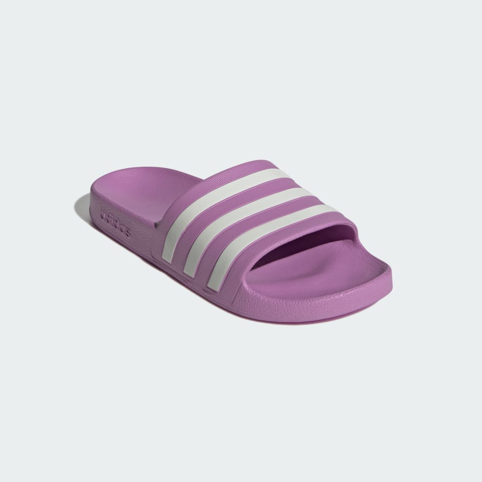 Adilette Aqua Slides