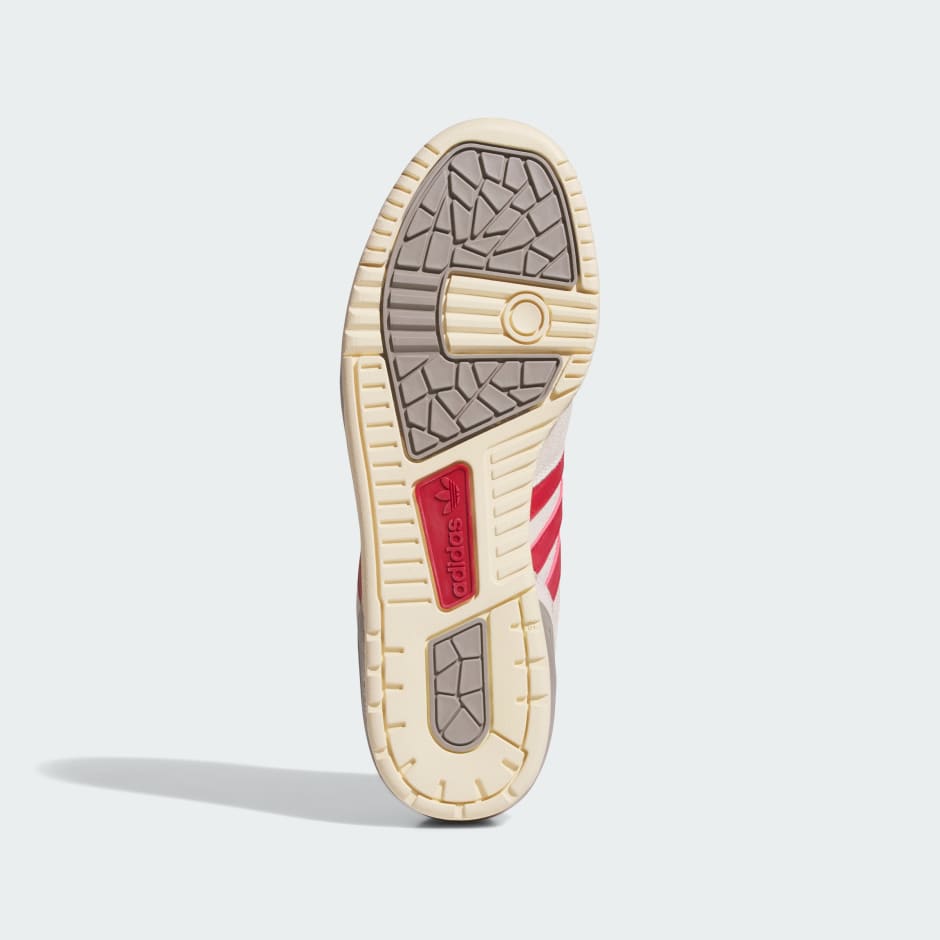 Rivalry Low Shoes