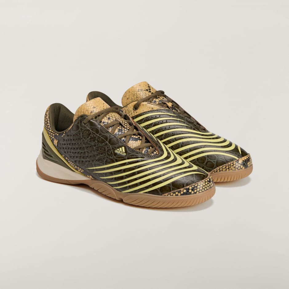 F50.7 SALA C5 CONSORTIUM Shoes