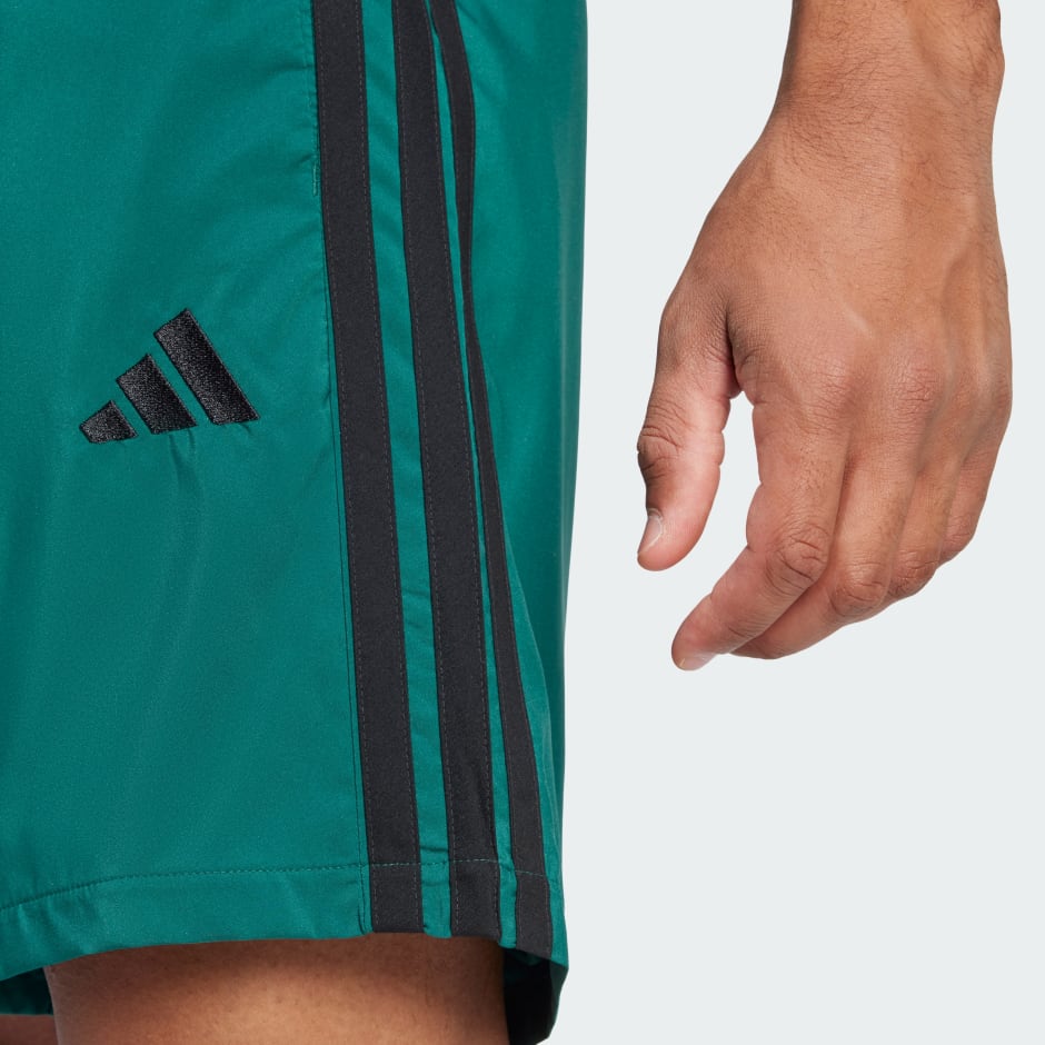 Essential 3-Stripes Chelsea Shorts