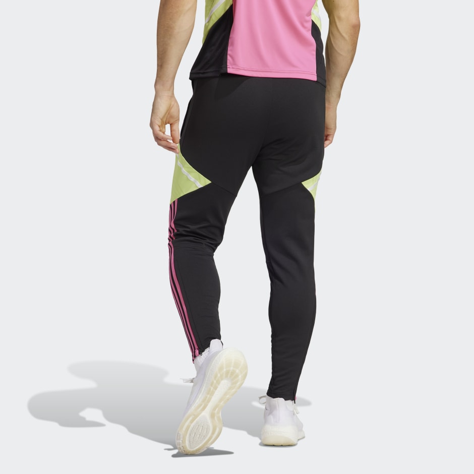 mangel skadedyr Antage Men's Clothing - Juventus Condivo 22 Training Pants - Black | adidas Saudi  Arabia