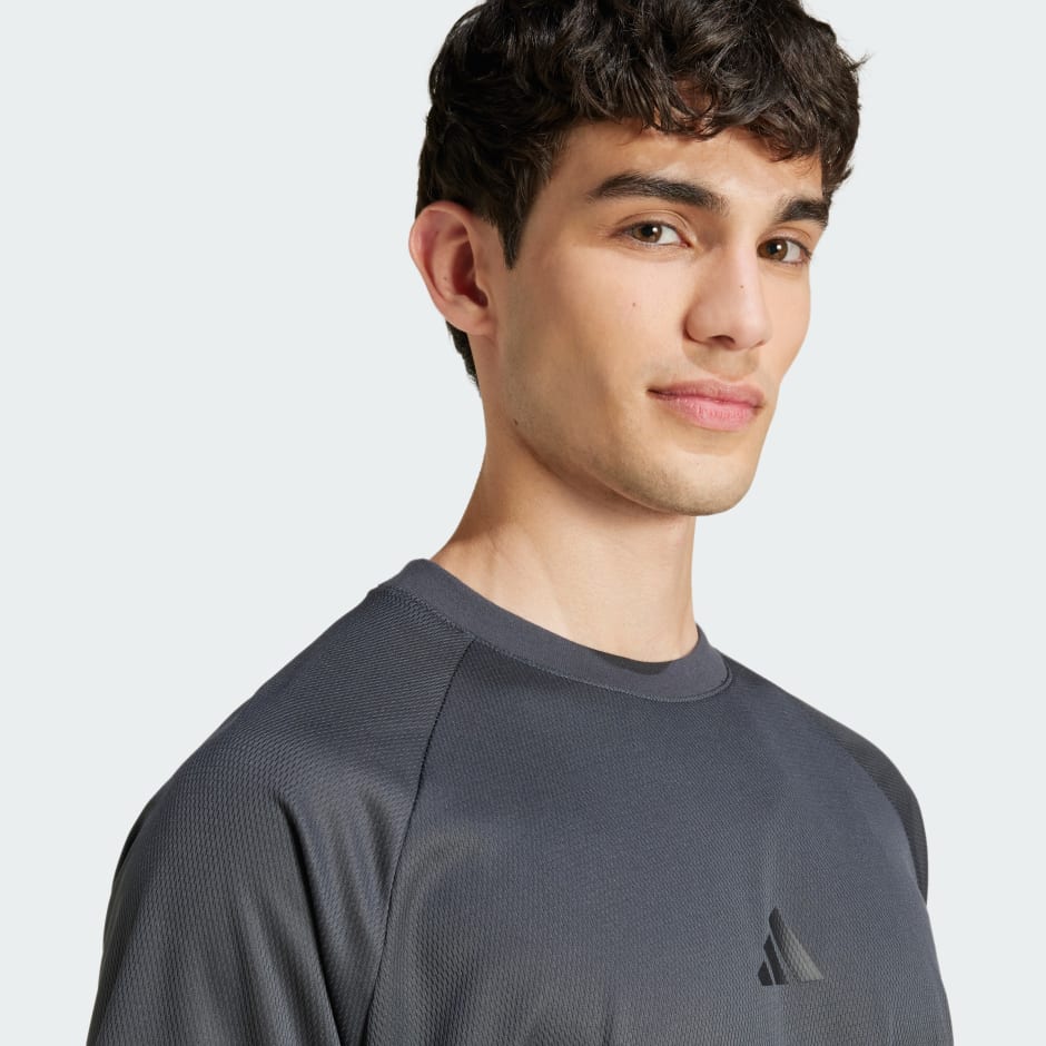 تيشيرت Seasonal Essentials US Sport