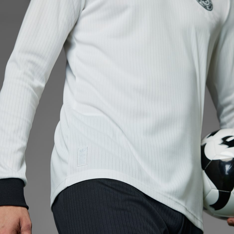 Tricou aniversar cu m&acirc;necă lungă Germany