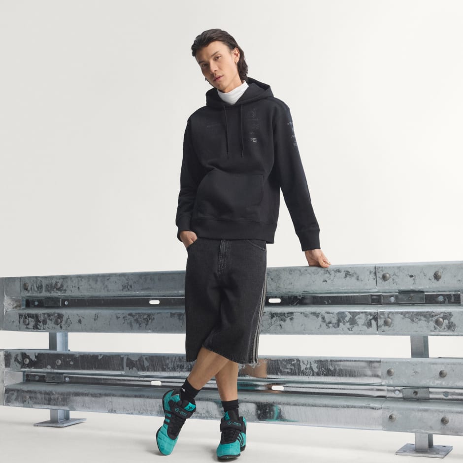 Mercedes - AMG Petronas Formula 1 Team Night Driver Hood Men