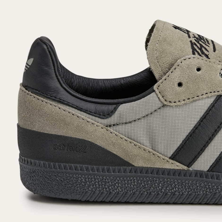 100 Thieves Palos Hills Shoes