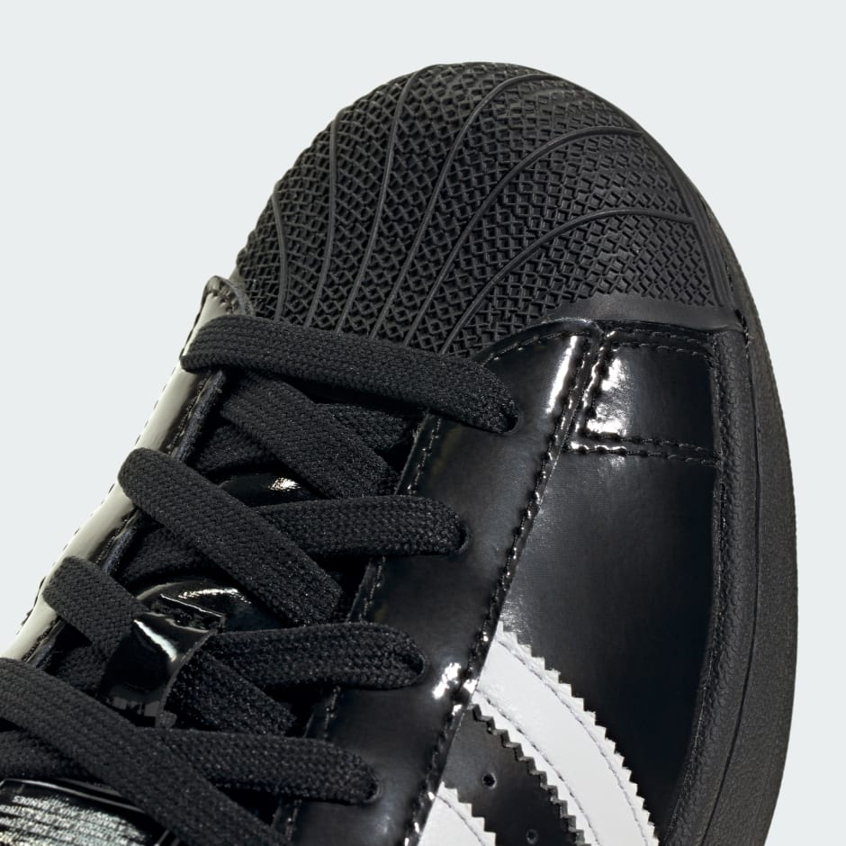 Superstar II Shoes