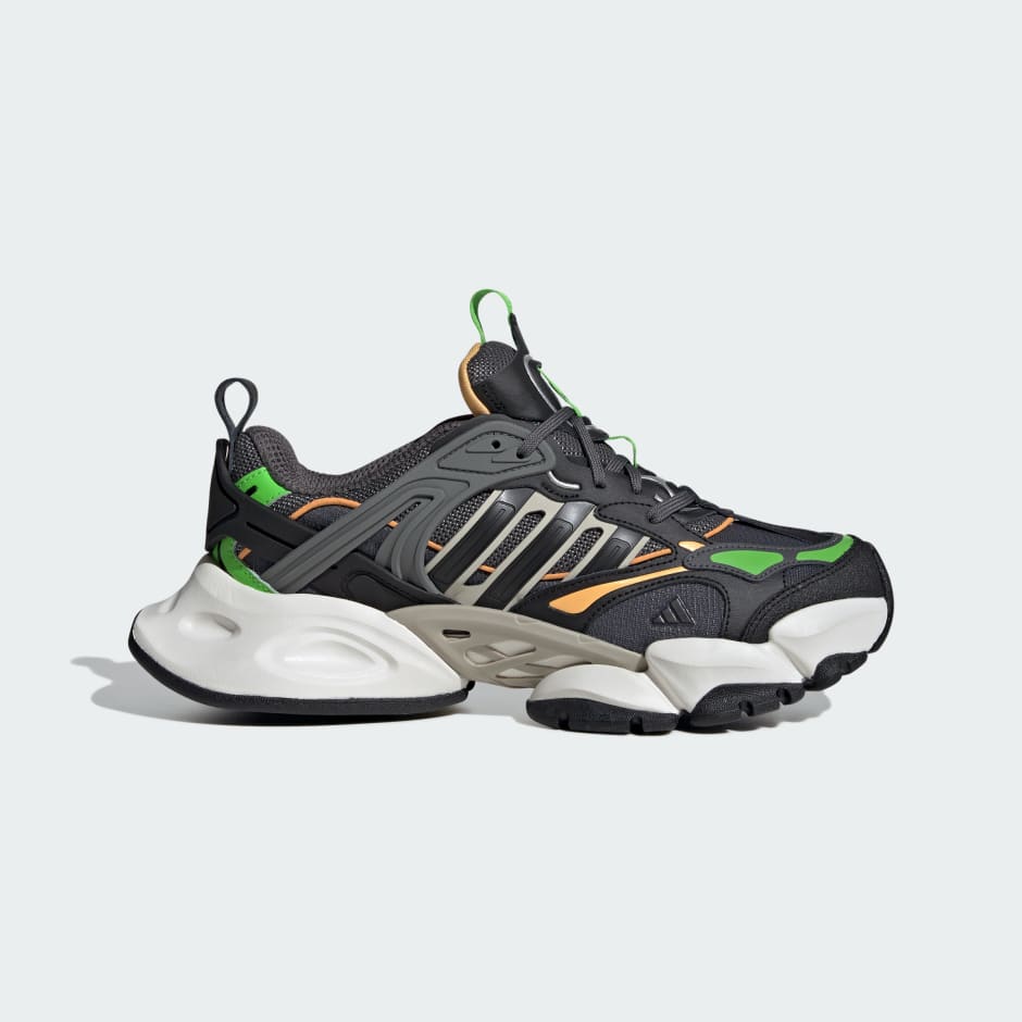 XLG Runner Deluxe Shoes