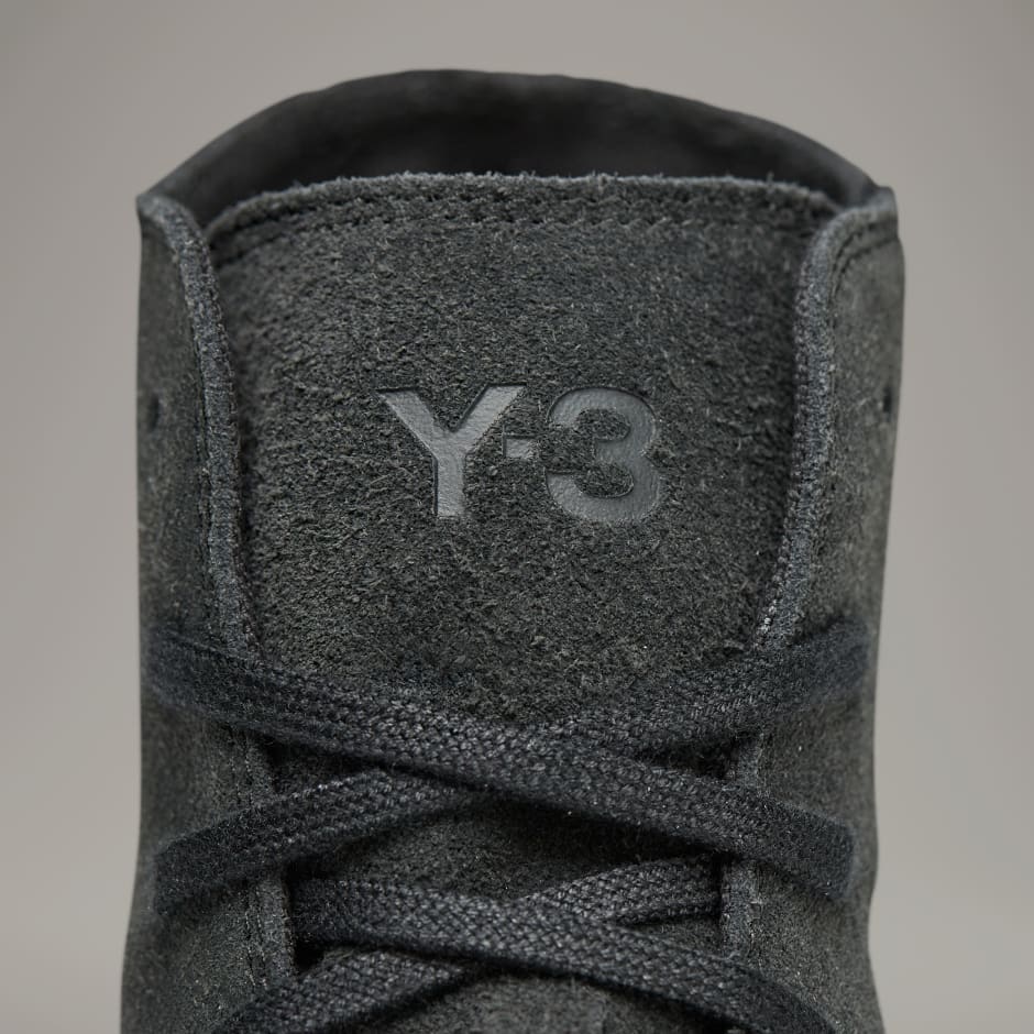 Y-3 Pro Model