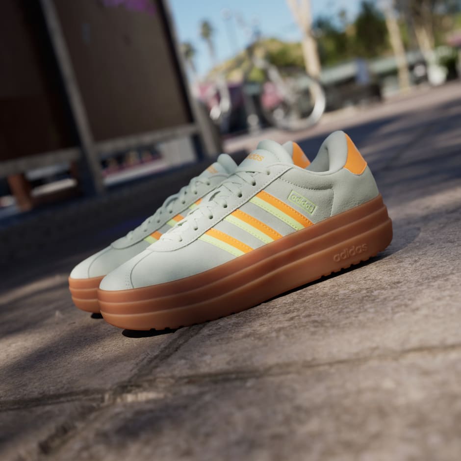 VL Court Bold Shoes
