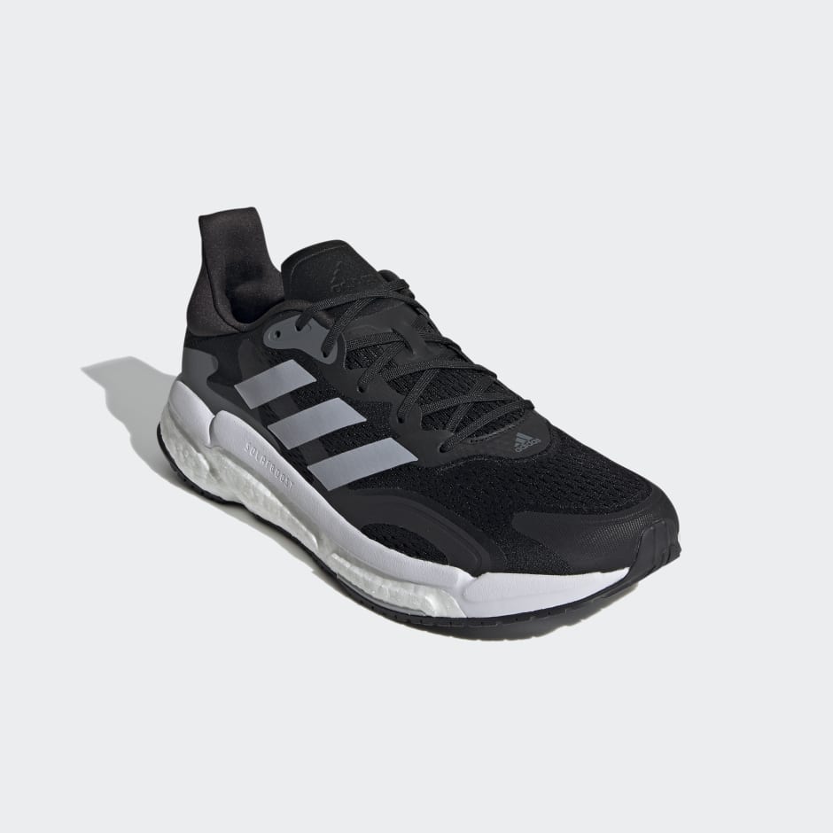 נעלי SolarBoost 3