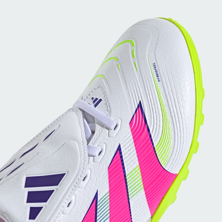 Predator League Fold-Over Tongue Turf Boots