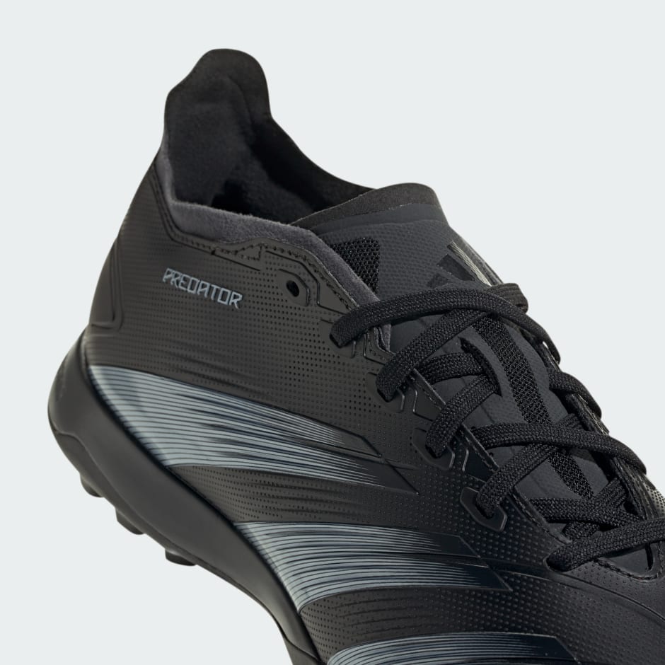 حذاء Predator 24 League Low Turf 