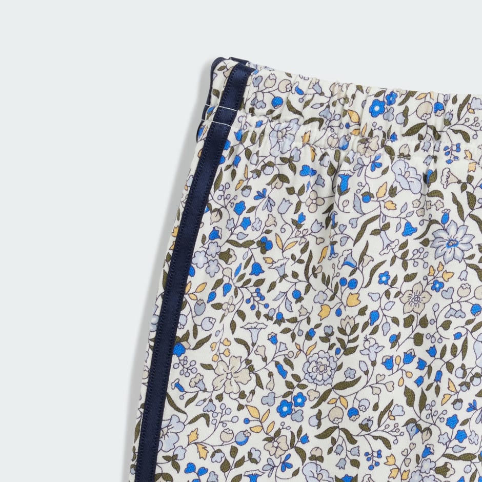 Dječji komplet adidas Originals x Liberty London Short Tee