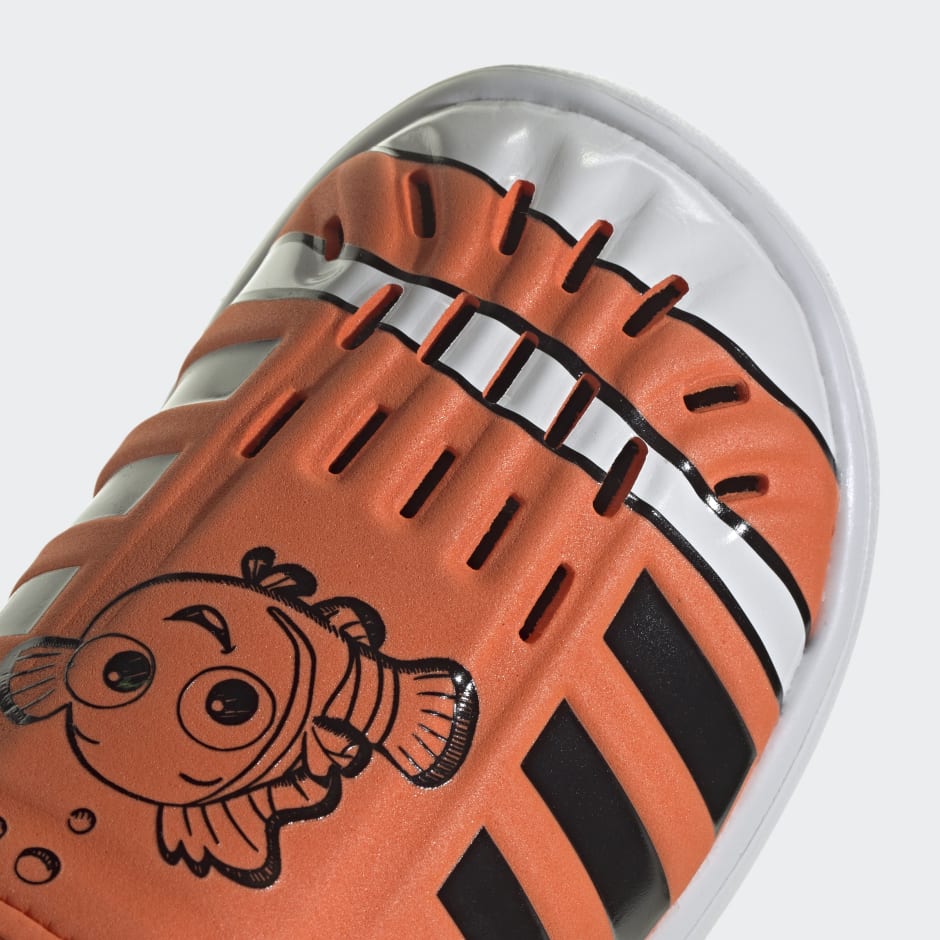 Finding Nemo and Dory Closed Toe Summer Sandals