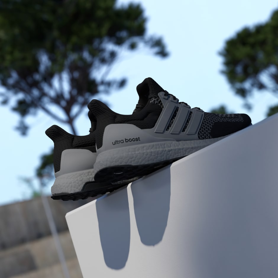 Ultraboost 1.0 נעלי