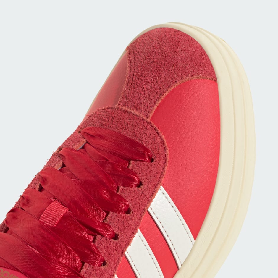 VL Court Bold Shoes