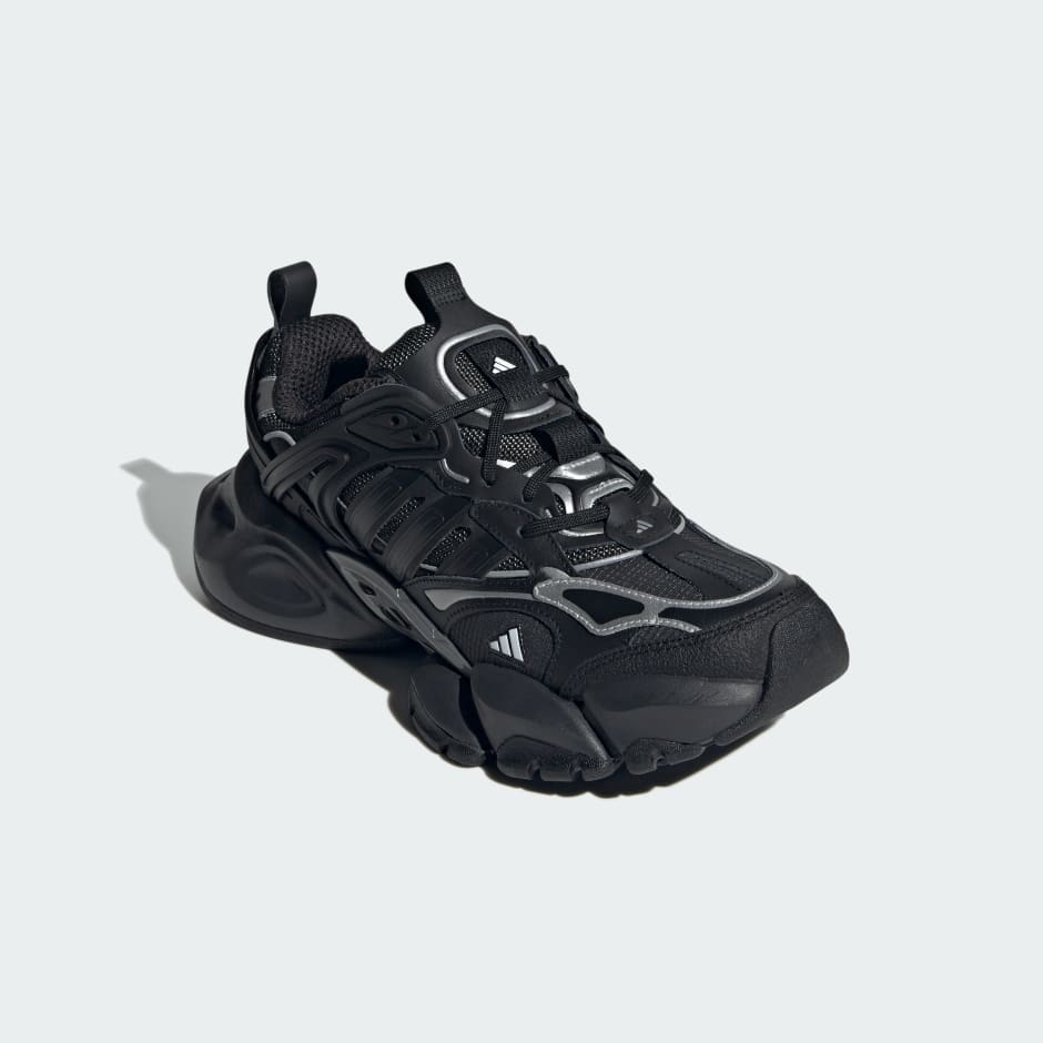 XLG Runner Deluxe Shoes