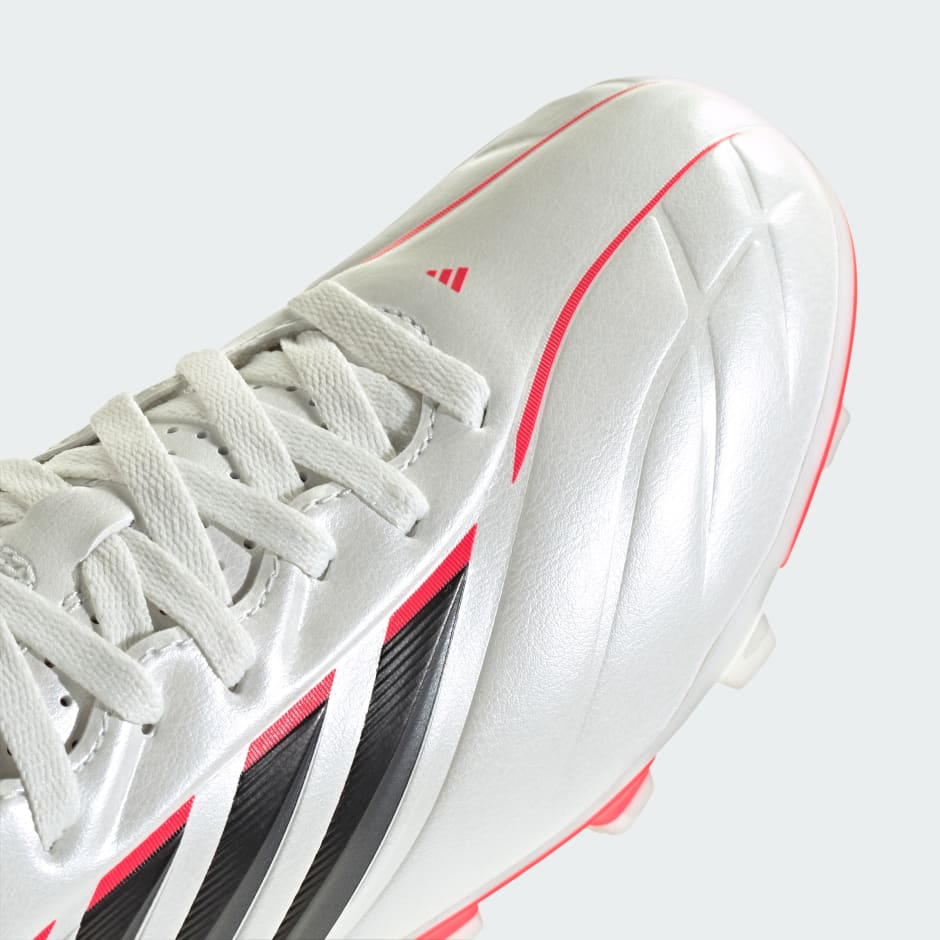 Ghetele de fotbal COPA PURE IV CLUB pentru teren dur / multi-teren pentru copii