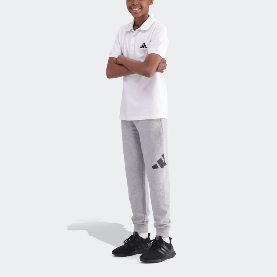 Unisex Essentials Small Logo Piqu&eacute; Polo Shirt