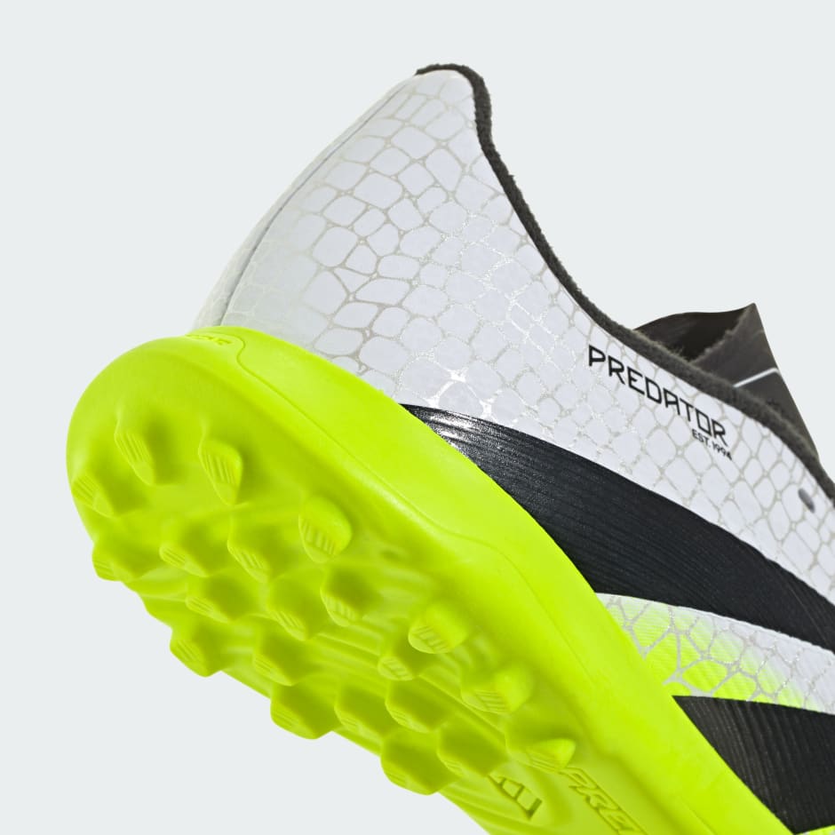 حذاء Predator League Turf للأطفال