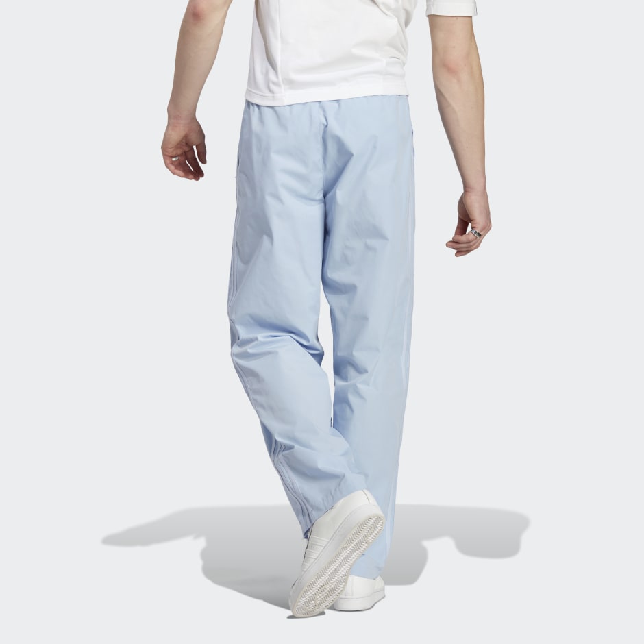 adidas Mens Adicolor Seasonal Archive Sweat Pants Clear Sky Small :  : Clothing, Shoes & Accessories