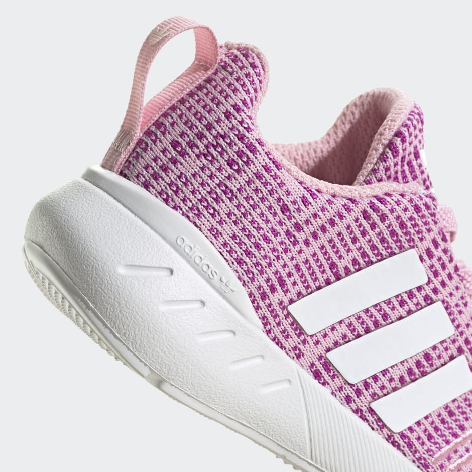 equipaje Hipócrita templado Kids Shoes - Swift Run 22 Shoes - Pink | adidas Qatar