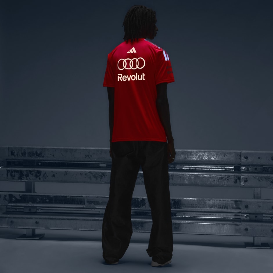 AUDI REVOLUT F1 TEAM SET UP TEE