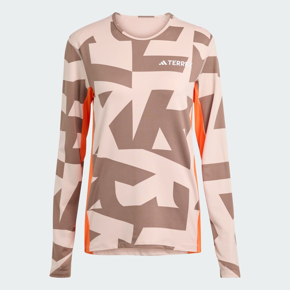 Strat de bază multi sintetic cu m&acirc;necă lungă