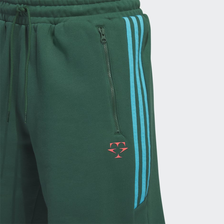 Trae Winterized Shorts